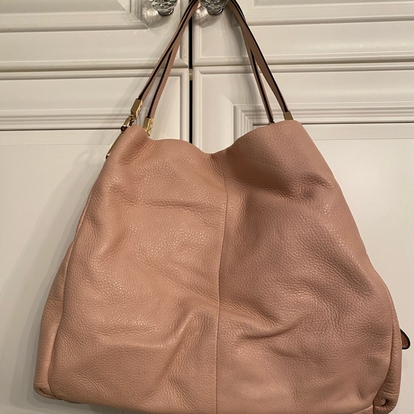 Gently used Coach Baby Pink Edie 31 Dalton Bag Purse Handbag Pocket Book - Picture 4 of 15